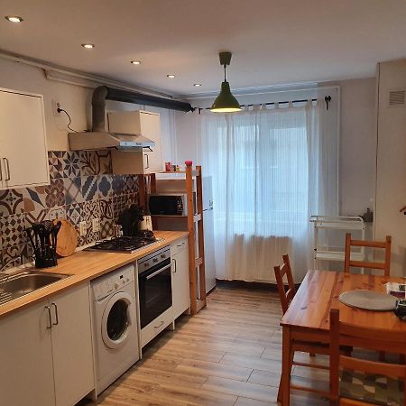 Rza Apartment Bistriţa Eksteriør bilde